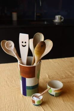 Spring Oak Pinch Pot -Household Decoration Shop Ceramics Spring Oak Cup Set 3 Donna Wilson lifestyle shot