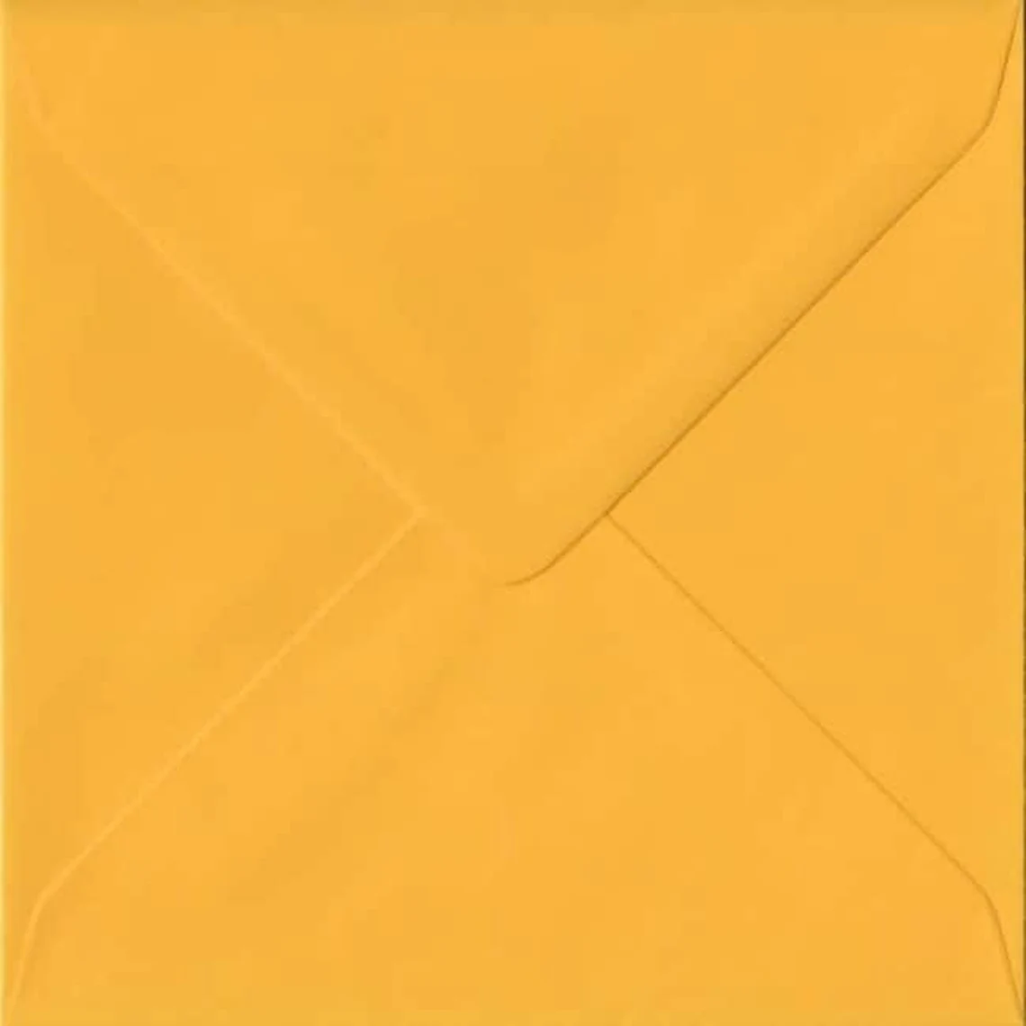 Happy Bee Day Birthday Card 3 Happy Bee Day Birthday Card - Image 3