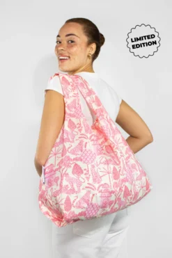 Reusable Medium Shopping Bag – Cheetah Paradise -Household Decoration Shop Cheetah Paradise kind bag reusable shopping bag lifestyle scaled 1