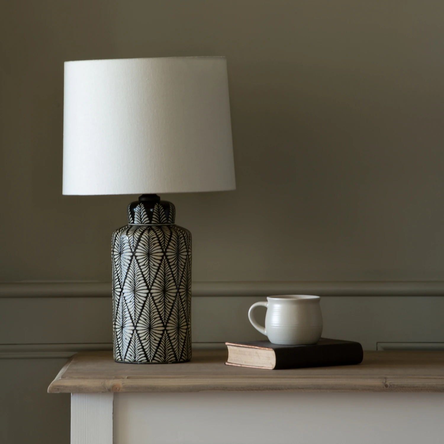 Lamp Indochine Noir With Shade 3 Lamp Indochine Noir With Shade - Image 3