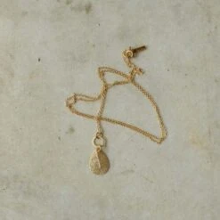 Isa Hammered Necklace -Household Decoration Shop Nkuku Isa Hammered Necklace lifestyle2 1