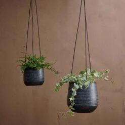 Mahika Hanging Planter