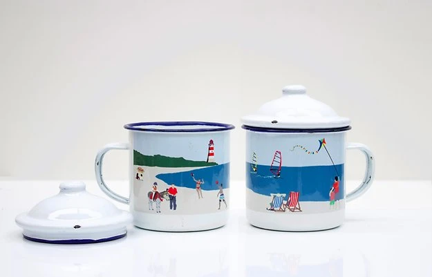 Beach Scene Enamel Mug 2 Beach Scene Enamel Mug - Image 2