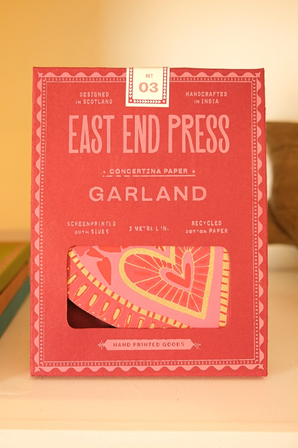 Love Heart Concertina Garland 4 Love Heart Concertina Garland - Image 4