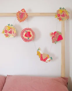 Valentine Heart Garland – Three Metres Long -Household Decoration Shop heart garland east end press lifestyle image