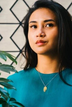 Palm Necklace – Brass -Household Decoration Shop palm necklace model shot lima lima